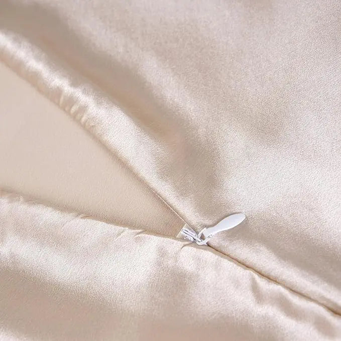 Silque Luxury Mulberry Silk Pillowcase